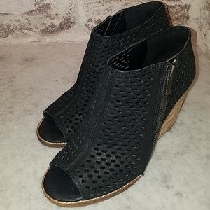 Perforated Wedge Sandal
